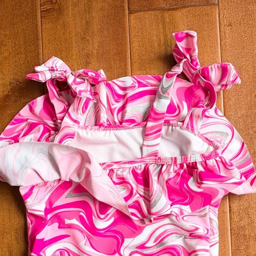 Tommy‎ Bahama Marble Ruffle One Piece Swimsuit Girls 7 Pink